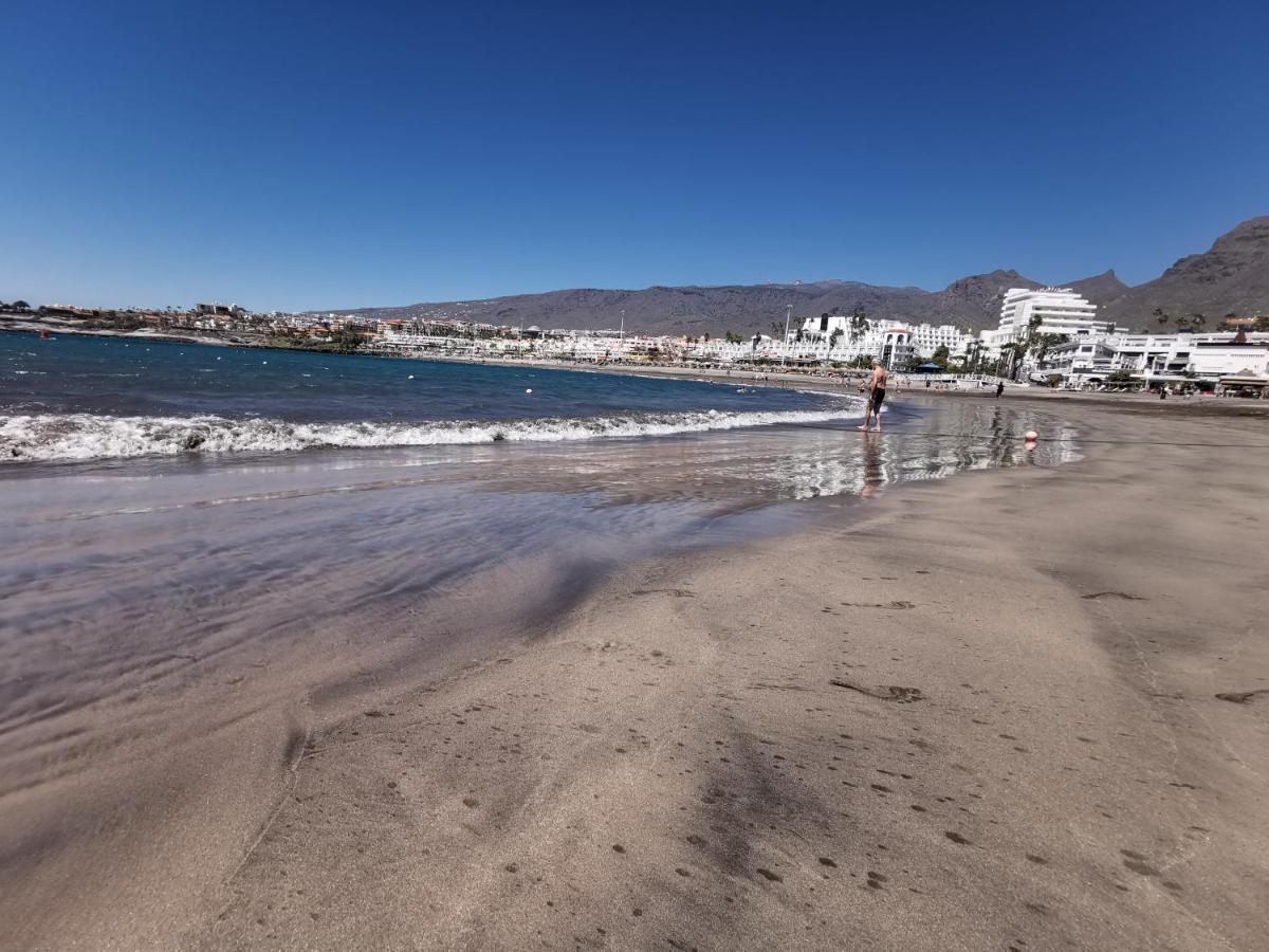 Home2Book Apart Costa Adeje, Pool Адехе Екстериор снимка
