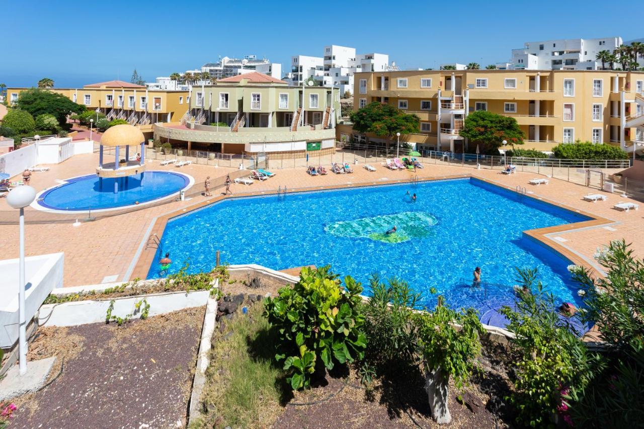 Home2Book Apart Costa Adeje, Pool Адехе Екстериор снимка